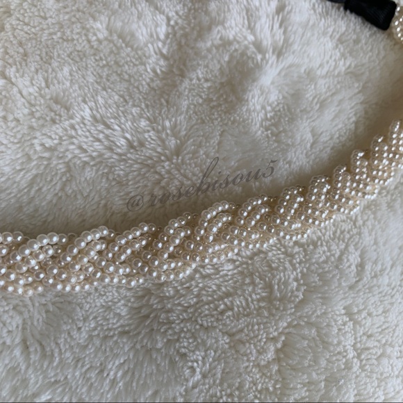 ✌🏼🆕{FOREVER 21} Pearl Hair Accessory Headband - Picture 2 of 5